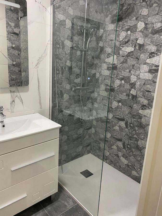 Piso Nuevo A 10 Minutos De San Sebastian Apartment Lasarte Oria Bagian luar foto