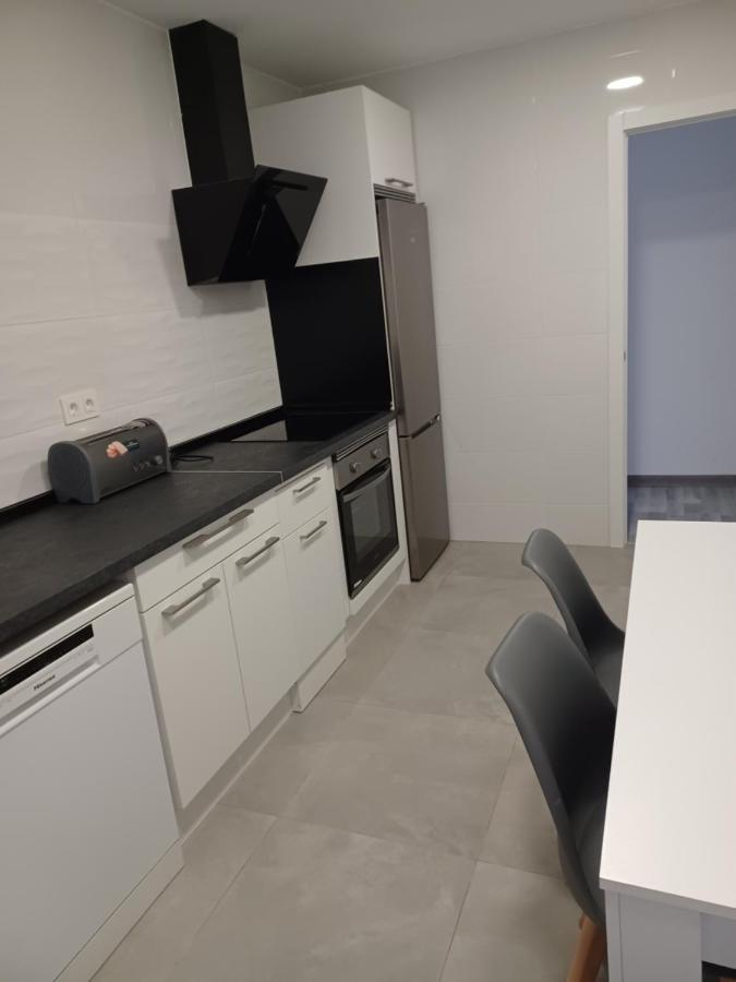 Piso Nuevo A 10 Minutos De San Sebastian Apartment Lasarte Oria Bagian luar foto